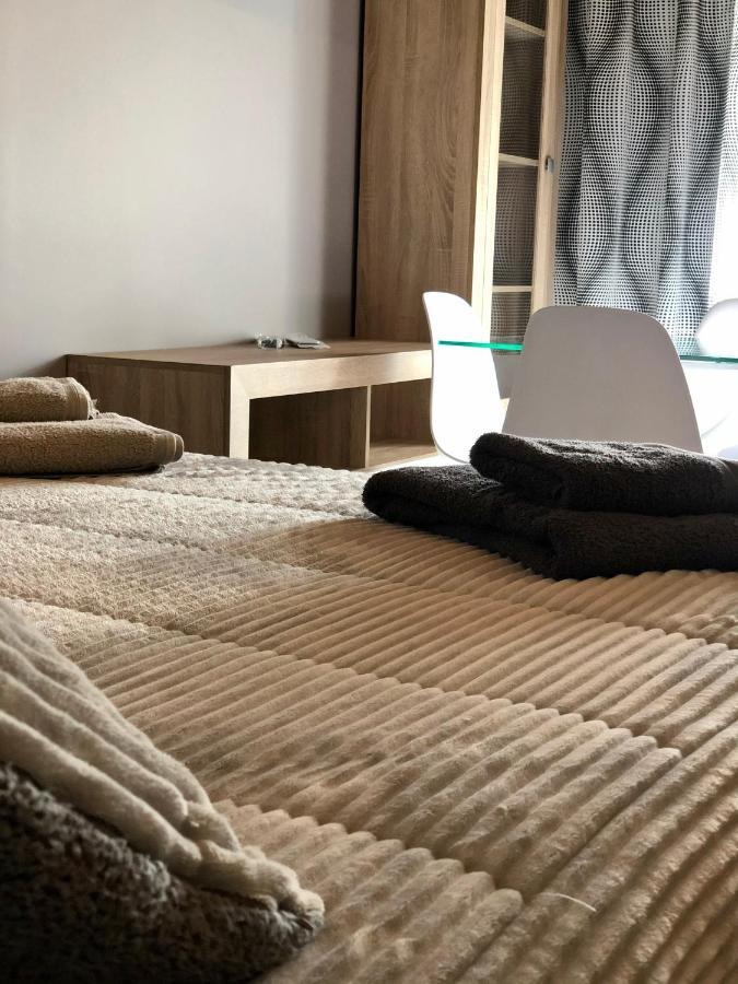 Catedral Apartamentos Parking 梅里达 外观 照片