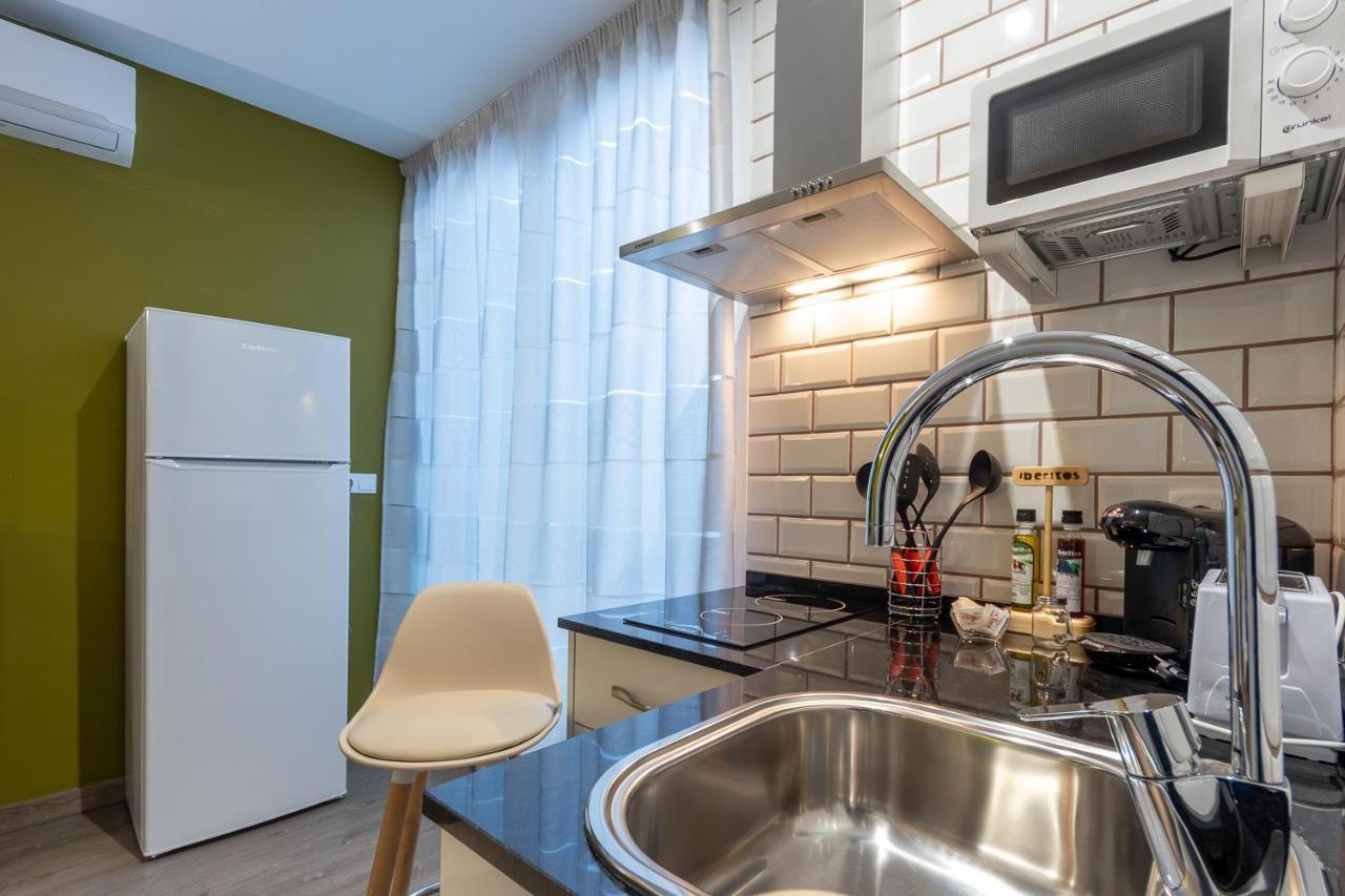 Catedral Apartamentos Parking 梅里达 外观 照片